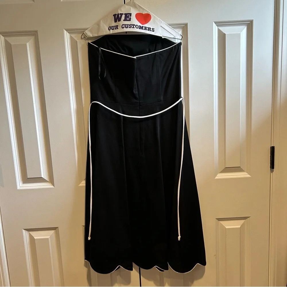 White House Black Market Women’s Dress - Picture 11 of 12